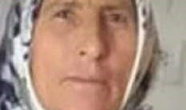 Otomobil duran araca arkadan çarptı: 1 ölü, 10 yaralı