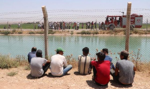 Otomobil, sulama kanalına düştü; aileden 5 kişi kurtuldu, küçük çocuk kayboldu