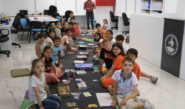 Pamukkale'de sıcak yaz günleri dolu dolu geçiyor