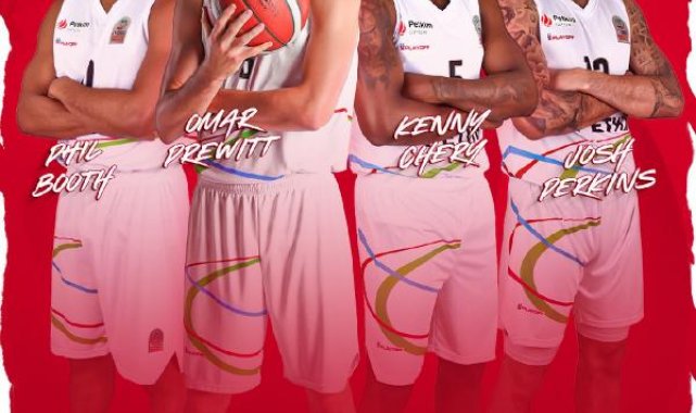 Petkimspor'da 4 veda