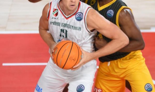 Pınar Karşıyakalı Kuzminskas AEK'da