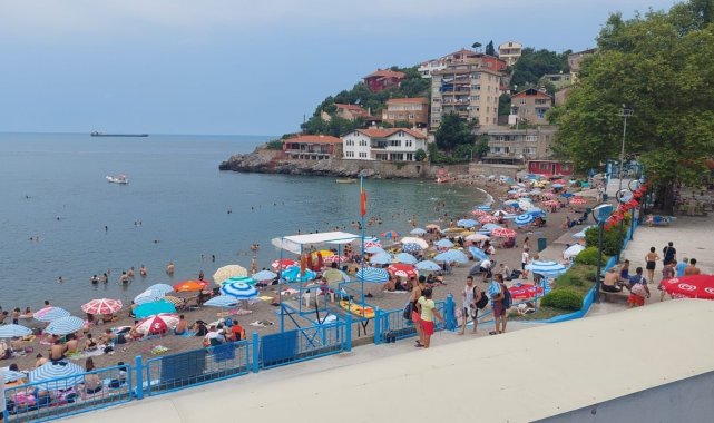 Plaja yoğun ilgi