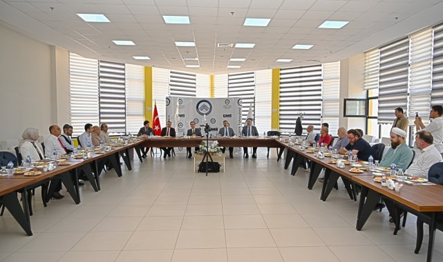 Rektör Çiftçi, 'istişare ve değerlendirme toplantısı' için STK'ları ÇAKÜ'de ağırladı