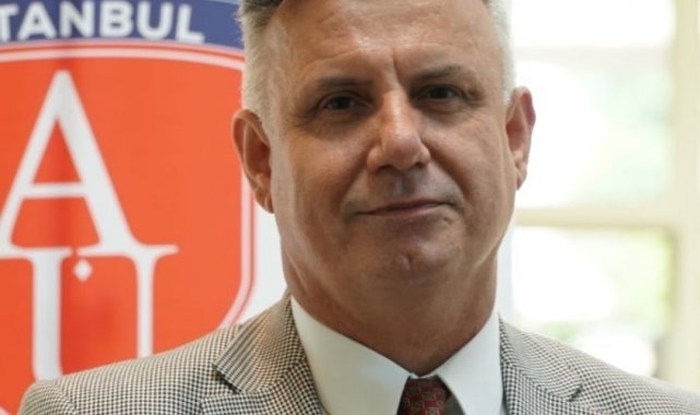 Sabah kalkar kalkmaz cep telefonuna mı uzanıyor eliniz, o halde dikkat "nomofobi" olabilirsiniz