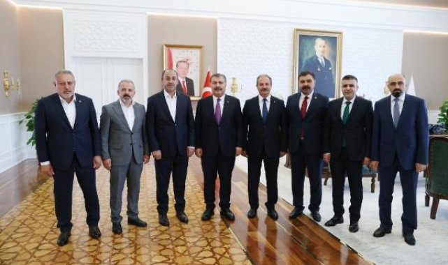 Sağlık-Sen'den Bakan Fahrettin Koca'ya ziyaret