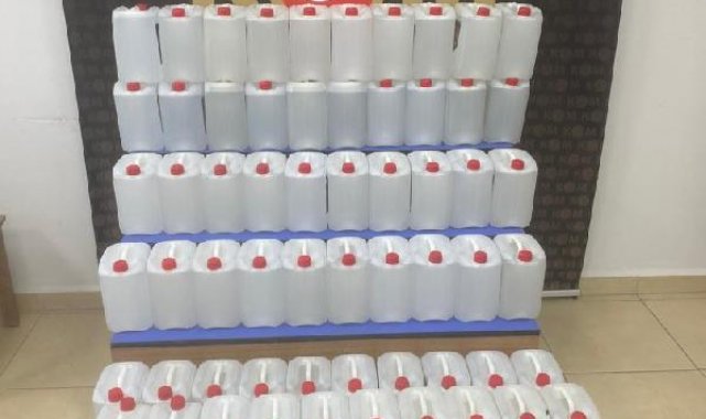 Sahte rakı dolumu yapmak için evinden iş yerine tesisat çekmiş