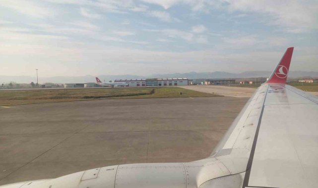 Samsun'da hava yolu yolcu sayısı yüzde 17 arttı
