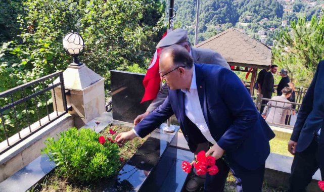 Şehit gazi kabirleri ziyaret edildi