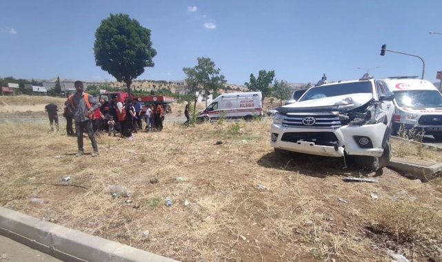 Şırnak'ta 2 aracın çarpıştığı kazada 5 kişi yaralandı