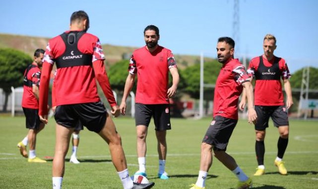 Sivasspor ilk etap çalışmalarını tamamladı