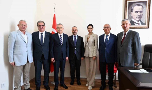 Söke Ticaret Borsası, çalışmalarını Bakan Kacır'a anlattı