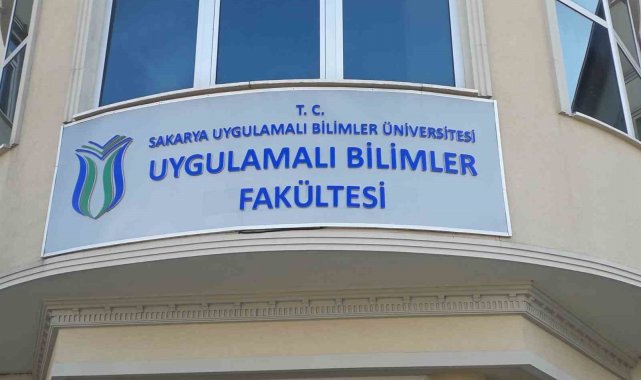 SUBÜ'den mezun olan her 8 kişiden 7'si üç ayda iş başı yaptı