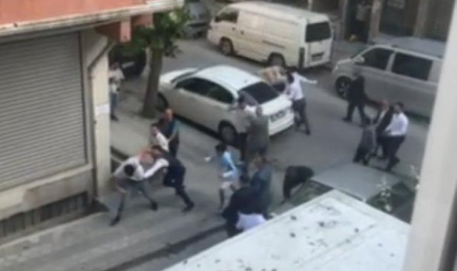 Sultangazi'de yaşanan kavgalar kameralara yansıdı