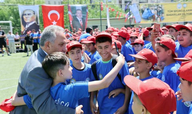 Talas'ta Yaz Spor Kurslarına Coşkulu Açılış