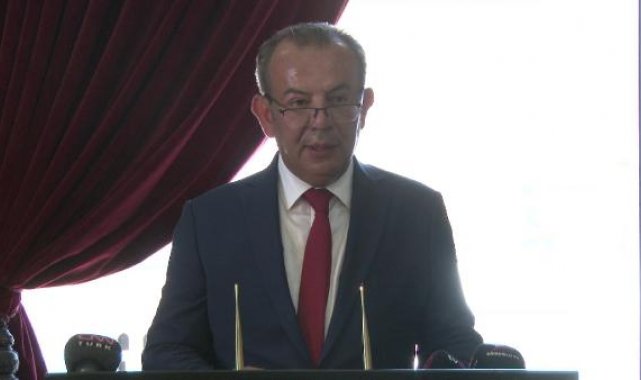 Tanju Özcan, Anıtkabir'i ziyaret etti