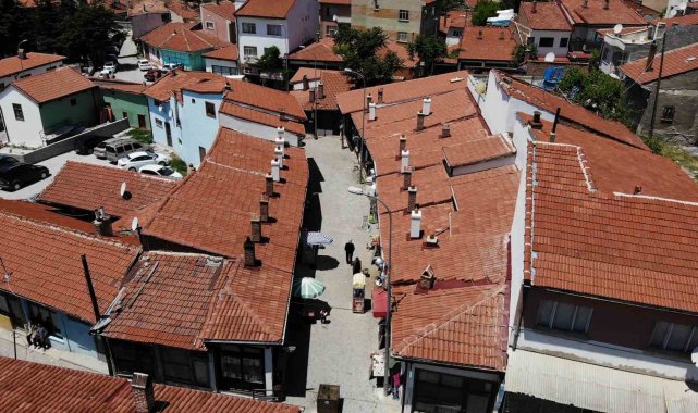 Tarihi değerlerini gelecek nesillere aktaran ilçe; Sivrihisar