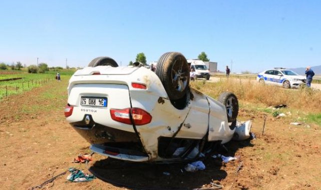 Tokat'ta otomobil park halindeki minibüse çarptı: 2 ölü, 4 yaralı