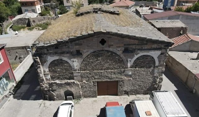 Tomarza'daki Tarihi Ermeni Kilise'si Bakım Bekliyor