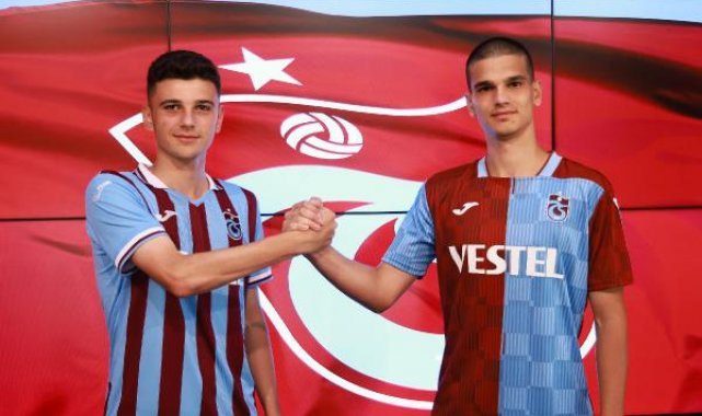 Trabzonspor'un 2 genç oyuncusu sözleşme imzaladı