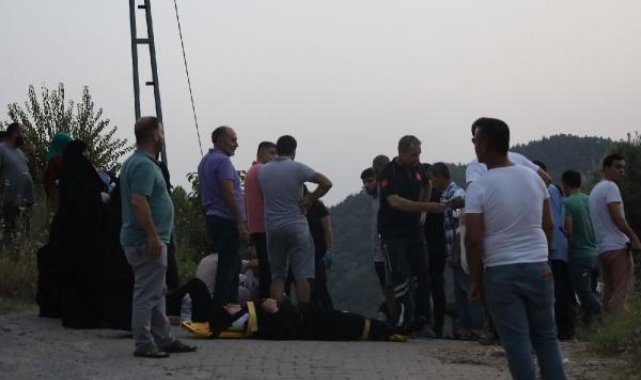 Türbe ziyareti dönüşünde minibüs şarampole devrildi: 20 öğrenci yaralı