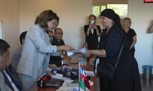 Türkiye'de yaşayan pasaportsuz Azerbaycanlılar'ın mutlu günü