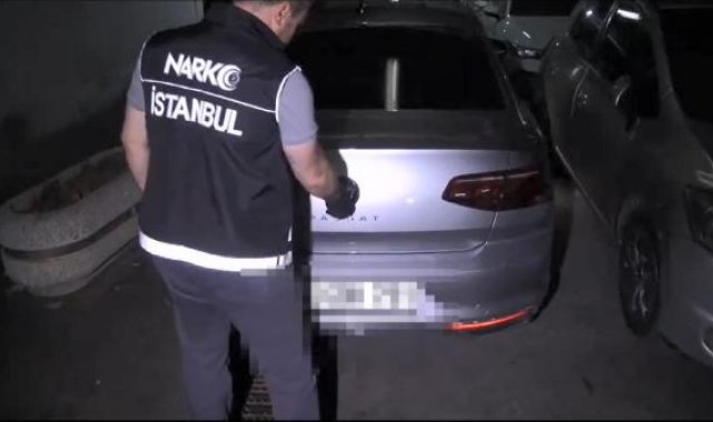 Tuzla'da otomobilin bagajında 125 kilo uyuşturucu ele geçirildi