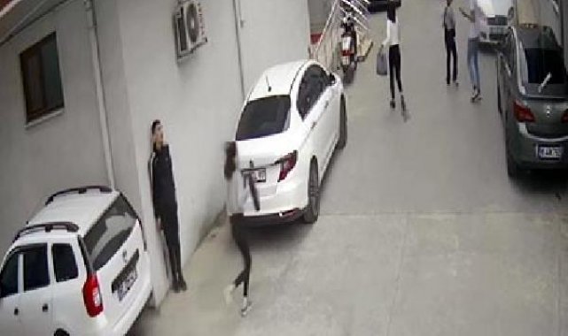 Uyuşturucu kullandığı arkadaşıyla babasını vurdu; tüfekle kaçışı kamerada