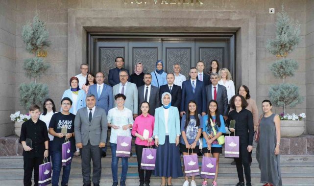 Vali Yiğitbaşı, LGS şampiyonlarını ağırladı