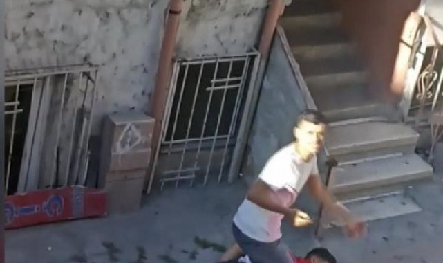Zeytinburnu'nda sosyal medyada tartıştığı kuzenini bıçakladı