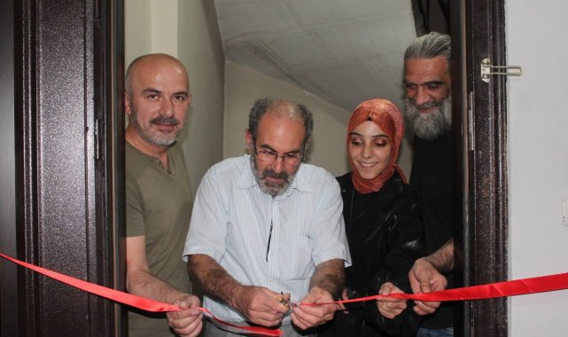 Zorluklarla öğretmen olan genç eğitimci kendi atölyesini açtı