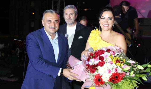 39. Aşık Seyrani Kültür ve Sanat Festivali'nde Zara rüzgarı