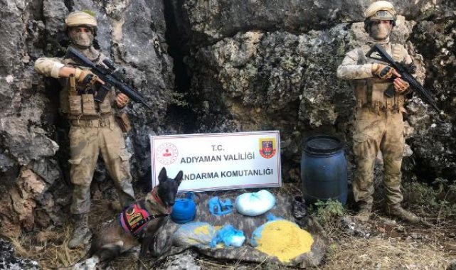Adıyaman'da, PKK'lı teröristlere ait yaşam malzemesi ele geçirildi