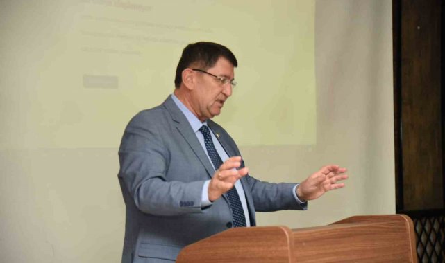 AESOB Başkanı Dere: "Kaş'tan Gazipaşa'ya kadar bütün esnafımızın sorun ve taleplerini dinliyoruz"