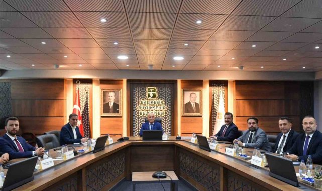 AK Parti Yerel Yönetimler Başkanı Balıkesir'de