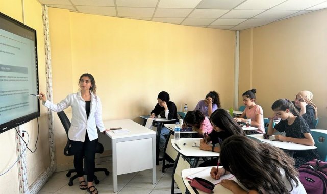 Akademi lise ve konukevi kız yurdu öğrencilerinden YKS başarısı