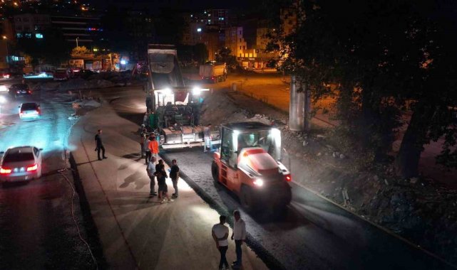 Akıllı kavşak düzenlemesinde asfalt çalışması başladı