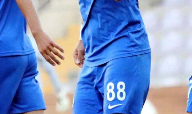 Altay'da Özgür'e tam not