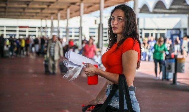 Antalya'ya hava yoluyla gelen turist sayısı, 10 milyonu aştı