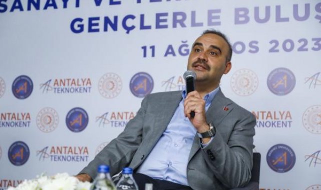 Bakan Kacır: Türkiye'nin Ar- Ge insan kaynağı 30 binden 200 bine çıktı