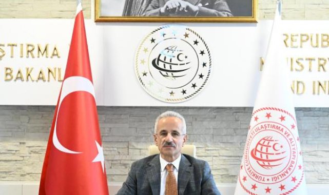 Bakan Uraloğlu: Ukrayna'nın Karadeniz kıyısındaki limanlarının ticarete açık kalması önemli