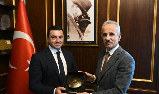 Bakan Uraloğlu, Maltalı mevkidaşı Farrugıa ile görüştü