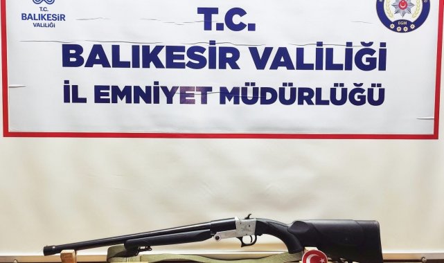 Balıkesir'de aranan 26 şahıstan, 13'ü tutuklandı