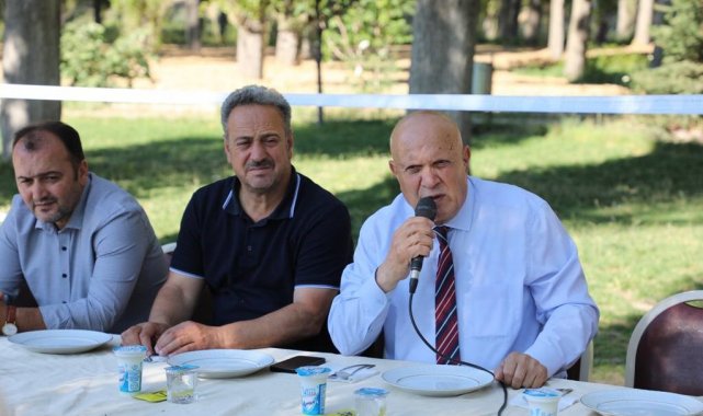 Başkan Pekmezci'den personeline ara zam müjdesi