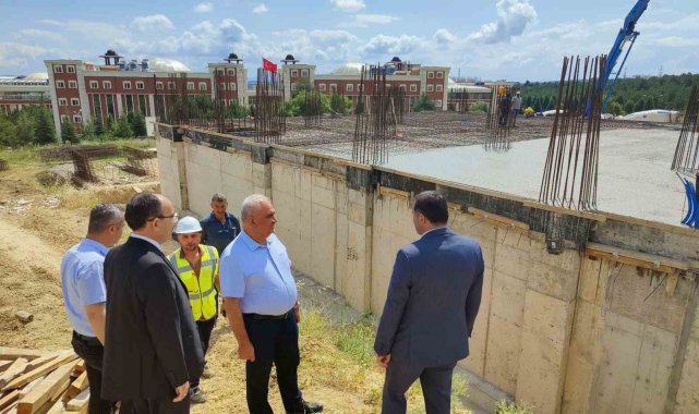 Bilecik Şeyh Edebali Üniversite Camii inşaatı hızla yükseliyor
