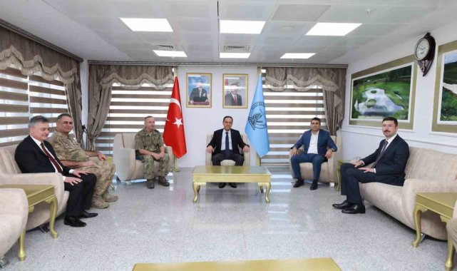 Bingöl Valisi Usta, göreve başladı