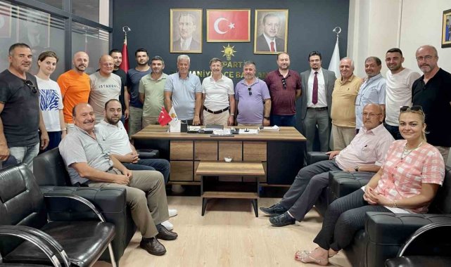 Burhaniye Ak Parti'de Gedikoğlu istifa etti