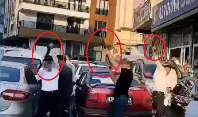 Bursa'da düğün eğlencesinde tabanca ve tüfeklerle ateş açıldı; o anlar kamerada