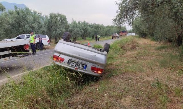 Bursa'da takla atan otomobilin sürücüsü hayatını kaybetti; 2 yaralı
