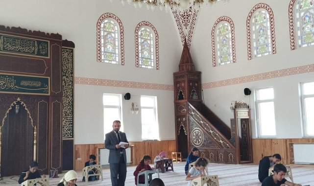 Çıldır Müftülüğü'nden öğrenciler arası bilgi yarışması