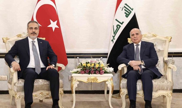 Dışişleri Bakanı Fidan, Irak Başbakan Yardımcısı ve Dışişleri Bakanı Fuad Hüseyin ile bir araya geldi